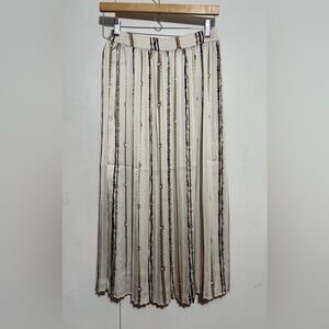 Elegant Cream Chain Printed Pleated Midi Skirt Size S